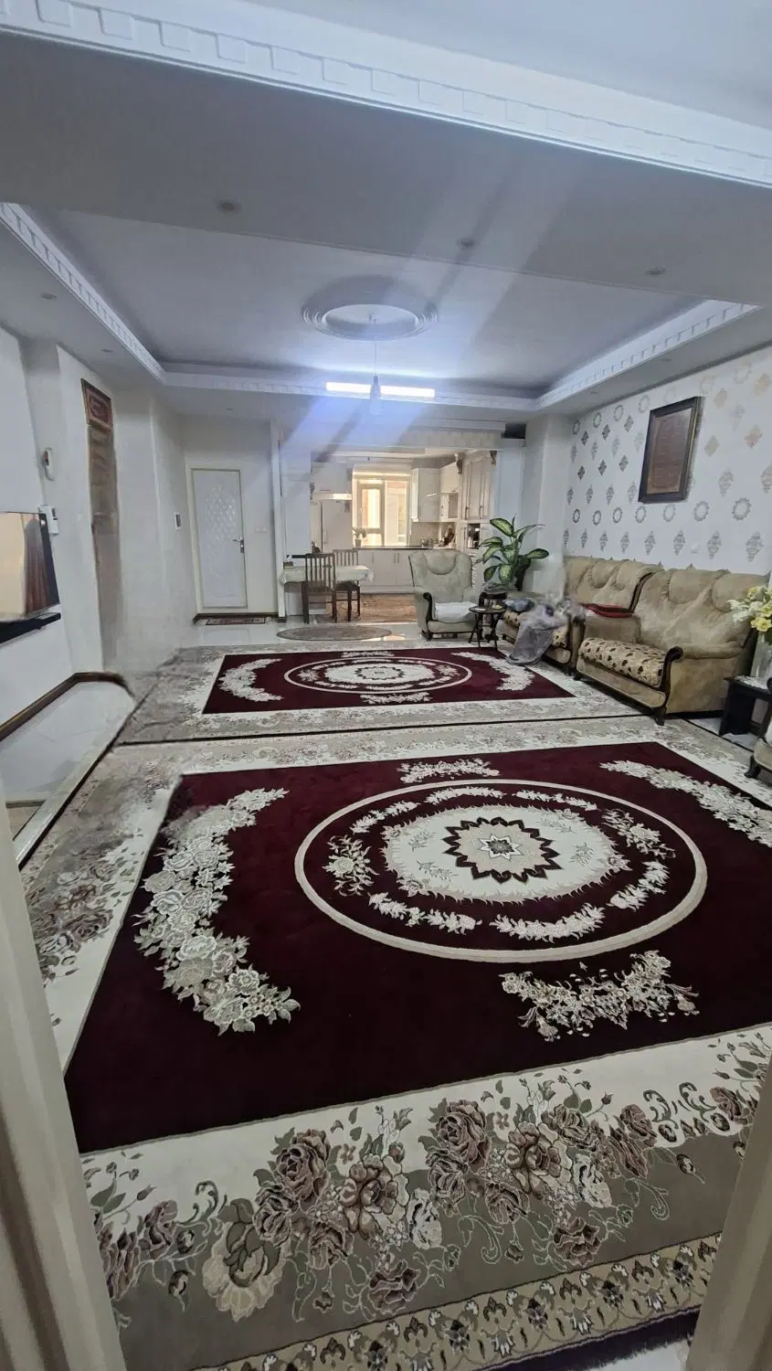 ۱۰۰ متر بی نظیر