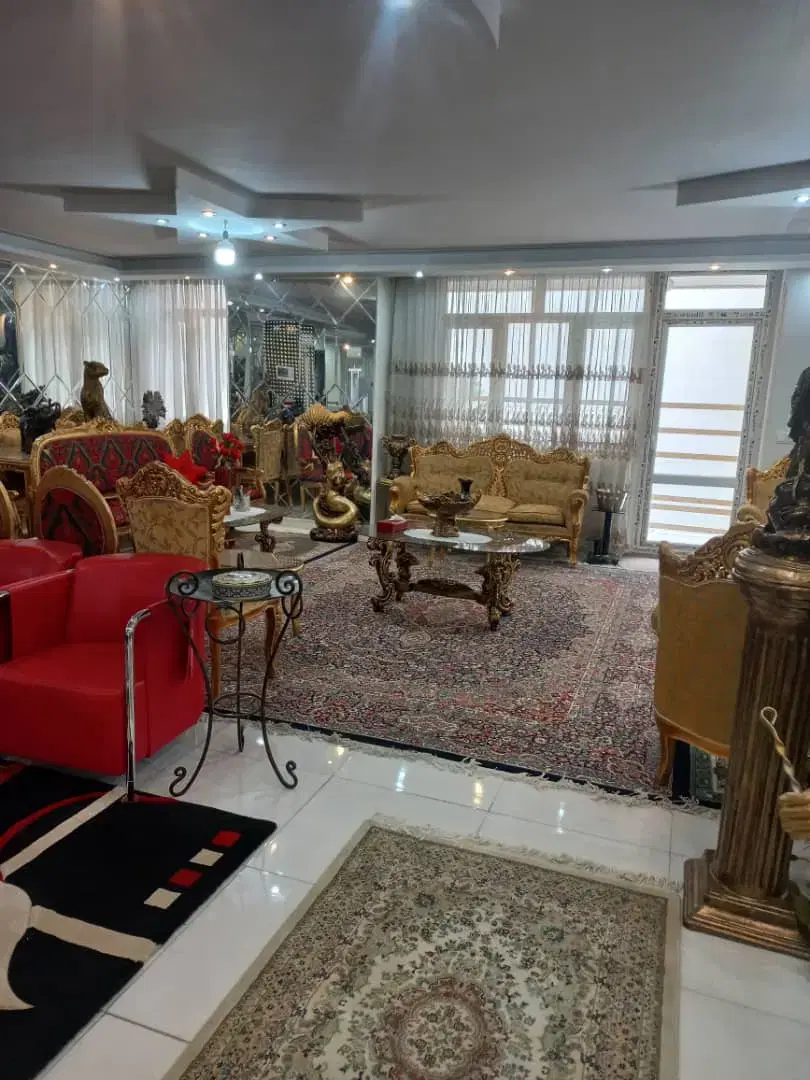 آپارتمان ۱۹۰ متر ۳ خوابه فول امکانات