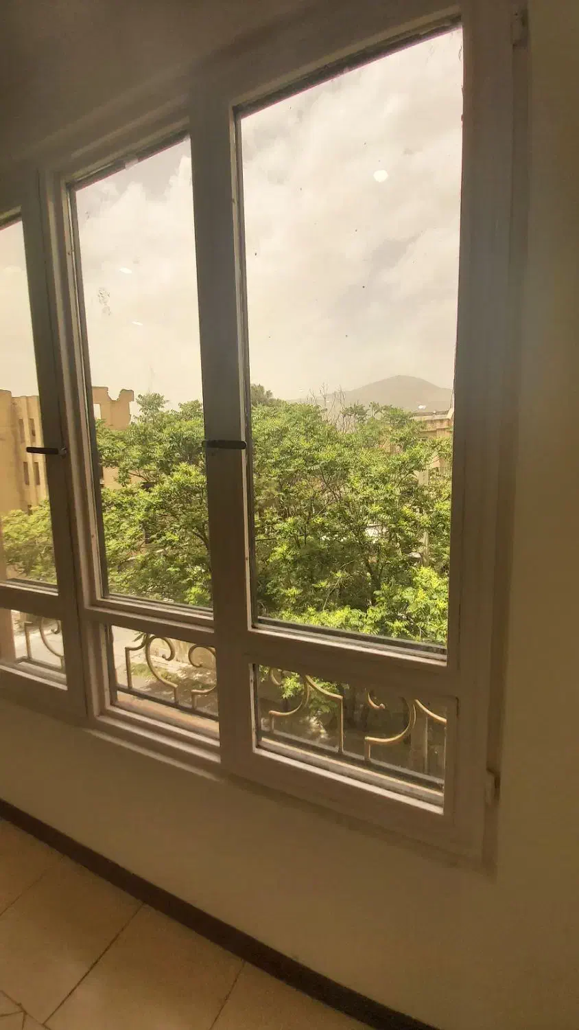 ۷۲متر ۱خواب تمیز سالن پرده خور پنجره قدی پونک
