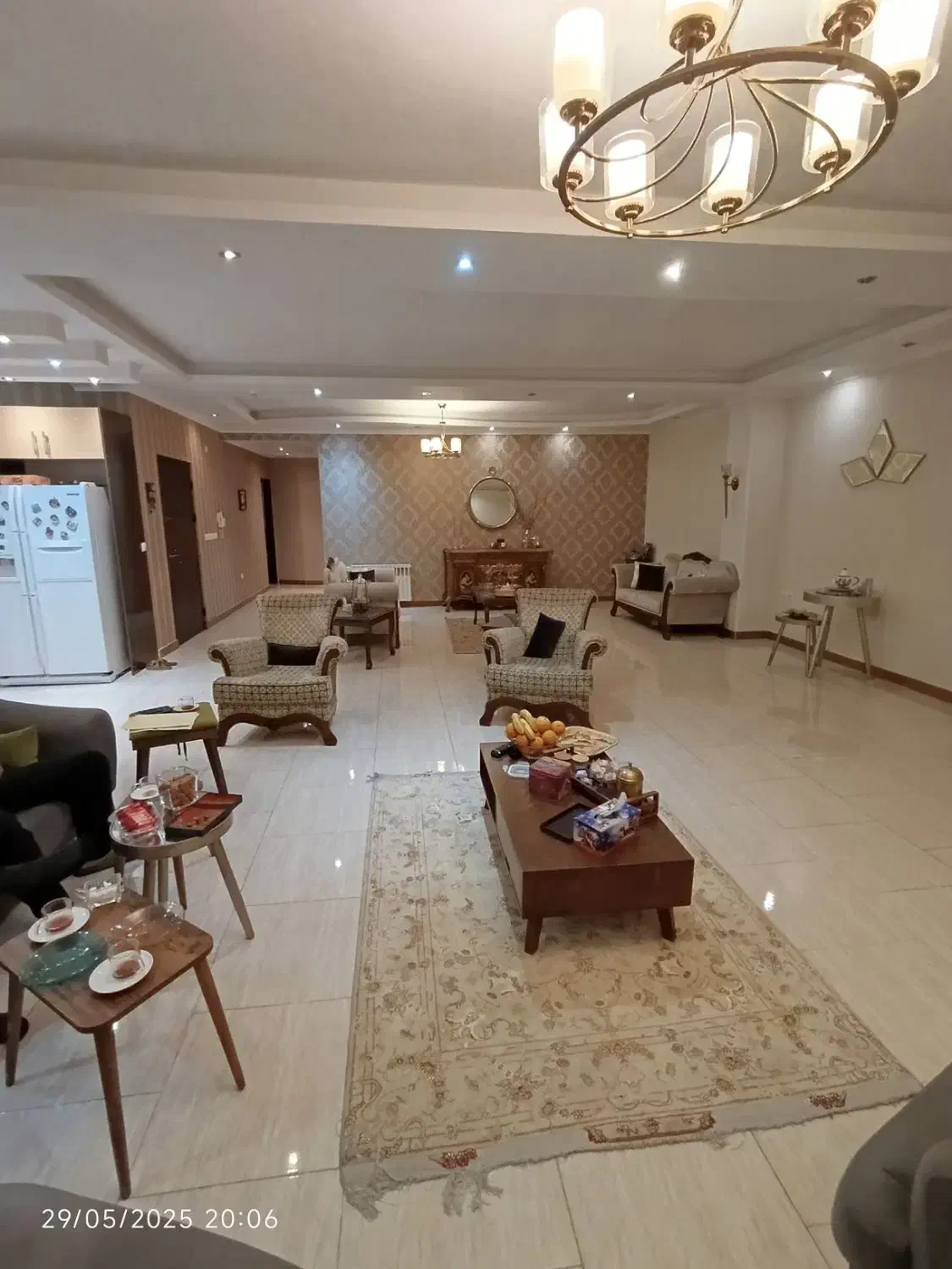واحد ۲۲۰متری سنددار گلسار فول لوار گیلان تک واحدی