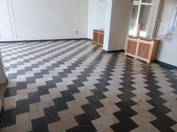 آرژانتین ۲۵۲ متر تکواحدی با پارکینگ با قدرالسهم