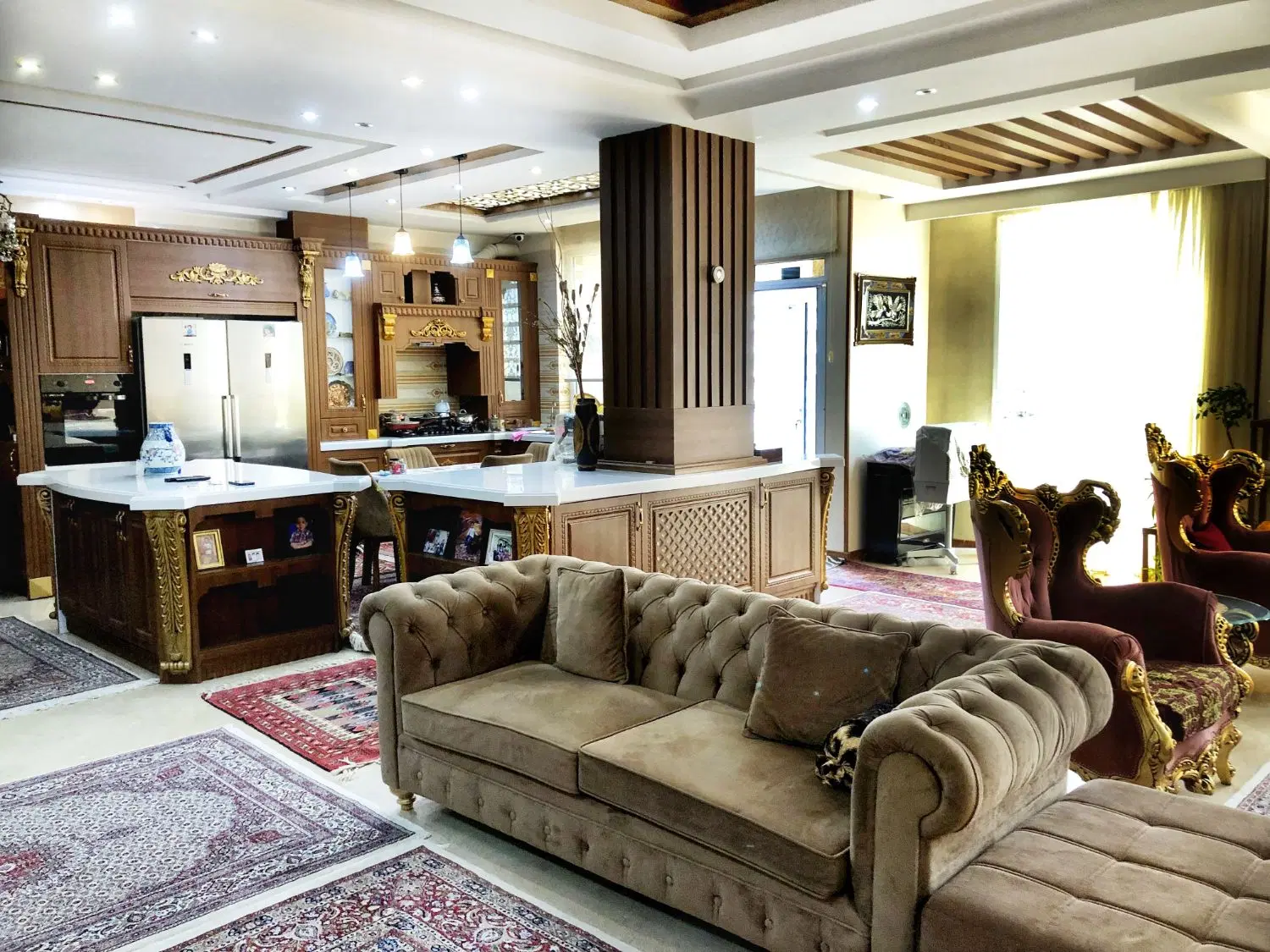 ۱۶۴متر _ ۳خواب _ دو پارکینگ _ بی نهایت لوکس
