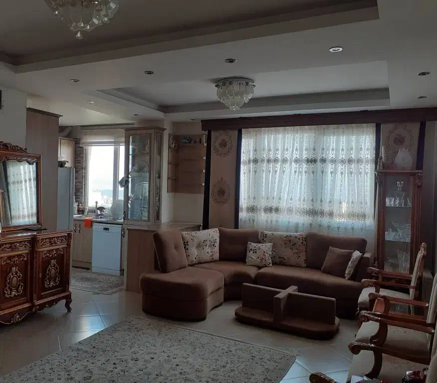 آپارتمان ۸۰ متری دو خوابه