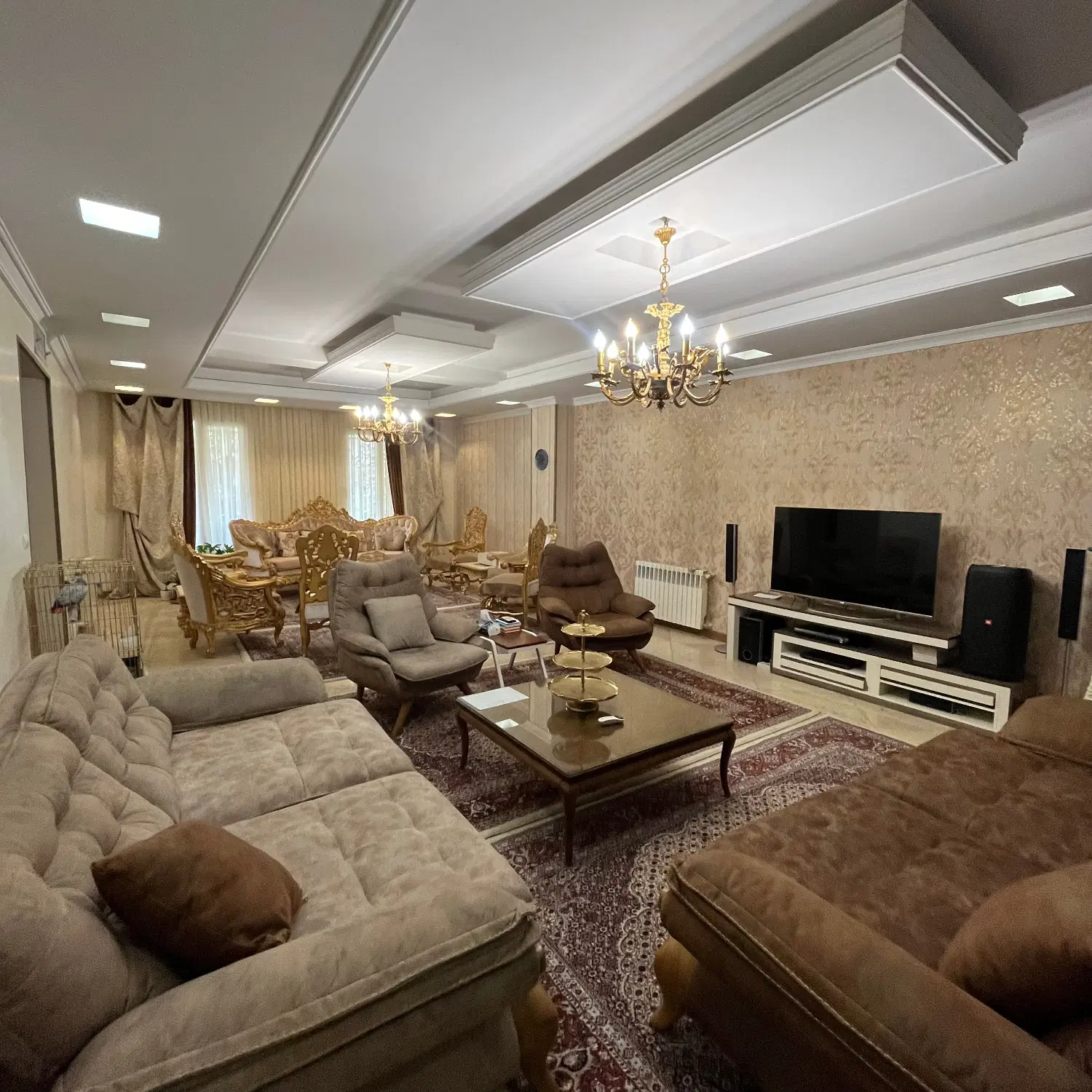 150 متر 3خواب _ فول امکانات _ هجرت شقایق