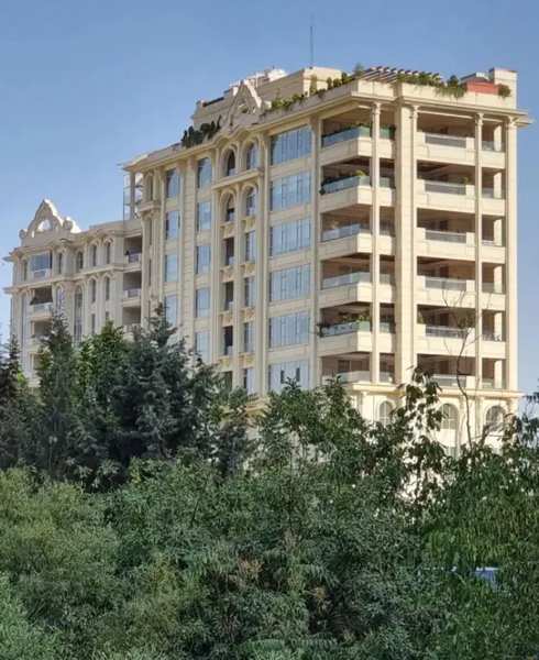 ۱۸۵متر۳خواب_fullمشاعات_برج باغ بی‌رقیب در منطقه
