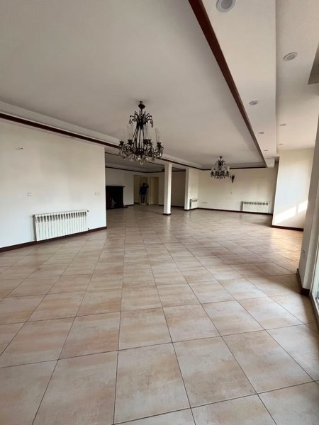 350متر ۴خواب نیاوران شمال کاخ تاپ لوکیشن