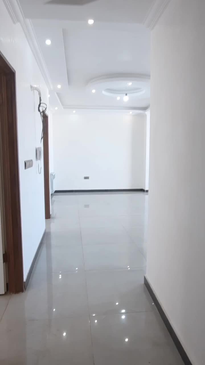 ۱۳۶ متری معلم شمسی‌پور