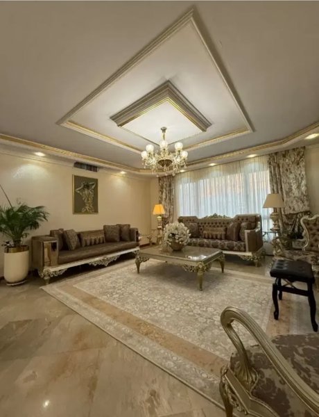 80متر سالن پرده خور آکواریوم