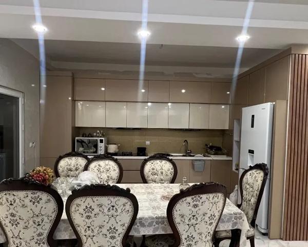 160متری طبقه 6منظریه 3خواب
