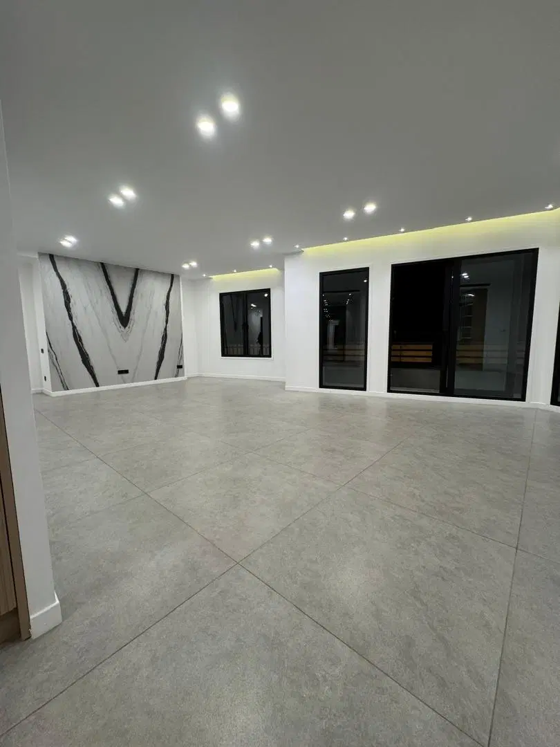 نیاوران  اپارتمان ۱۷۰ متز  ۳ خواب