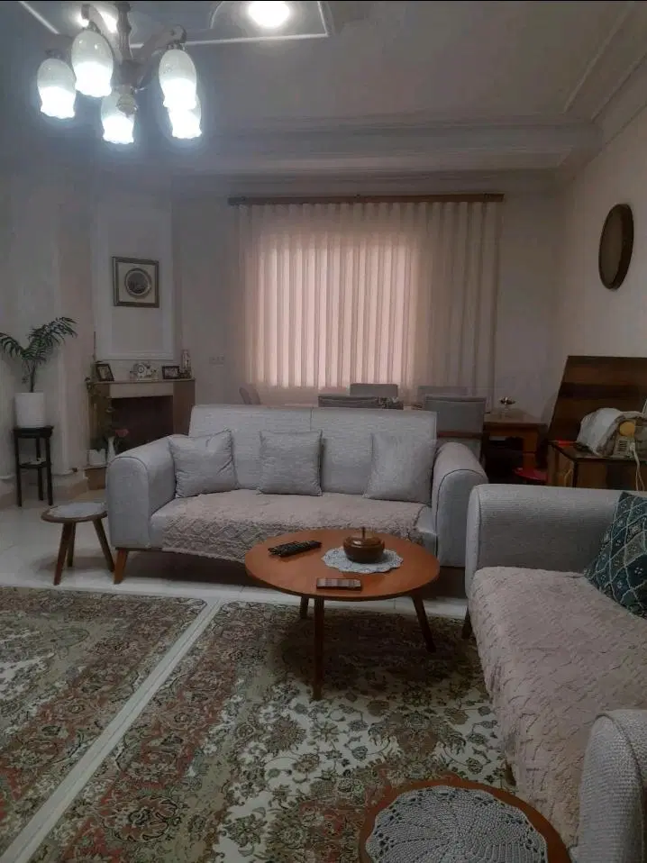 ۹۲متری آسانسور دار _ پارکینگ اختصاصی در سبزه میدان