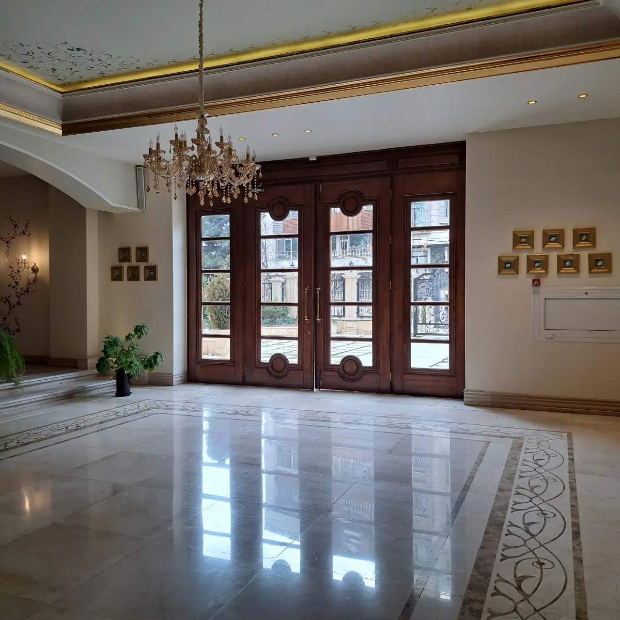 ۱۳۰متر _ ۲خواب مستر _ ۲پارکنیگ سندی_  نوساز