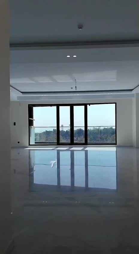 فروش آپارتمان ۱۸۲ متر مدرن با سه پارکینگ