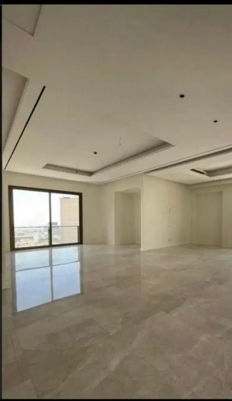 رهن اجاره واحد _ ۲ خواب_ویو دار_تاپ لوکیشن نیاوران
