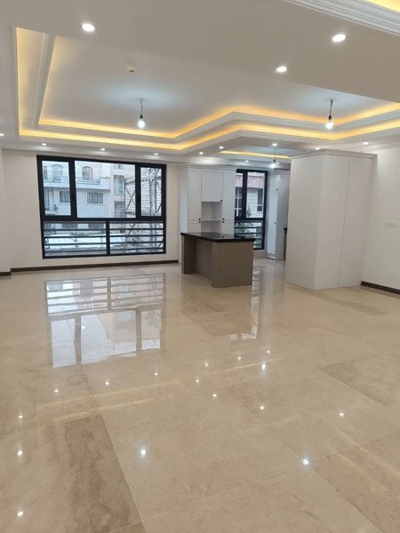 سعادت آباد 140 متر 3 خواب غرق در نور