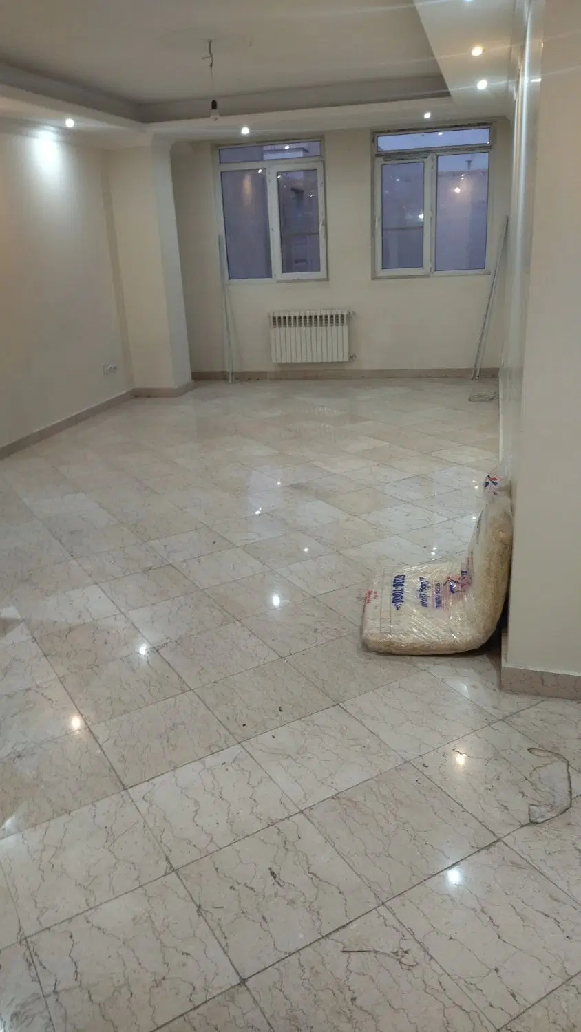 آپارتمان 96 متر باغ فیض