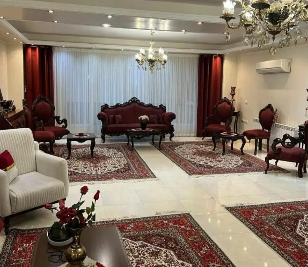 ۱۲۵متر ۳ خواب سالن پرده خور زیر قیمت واقعی