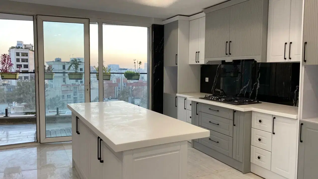 ۲۰۰ متر ۳ خواب تاپ لوکیشن فرمانیه