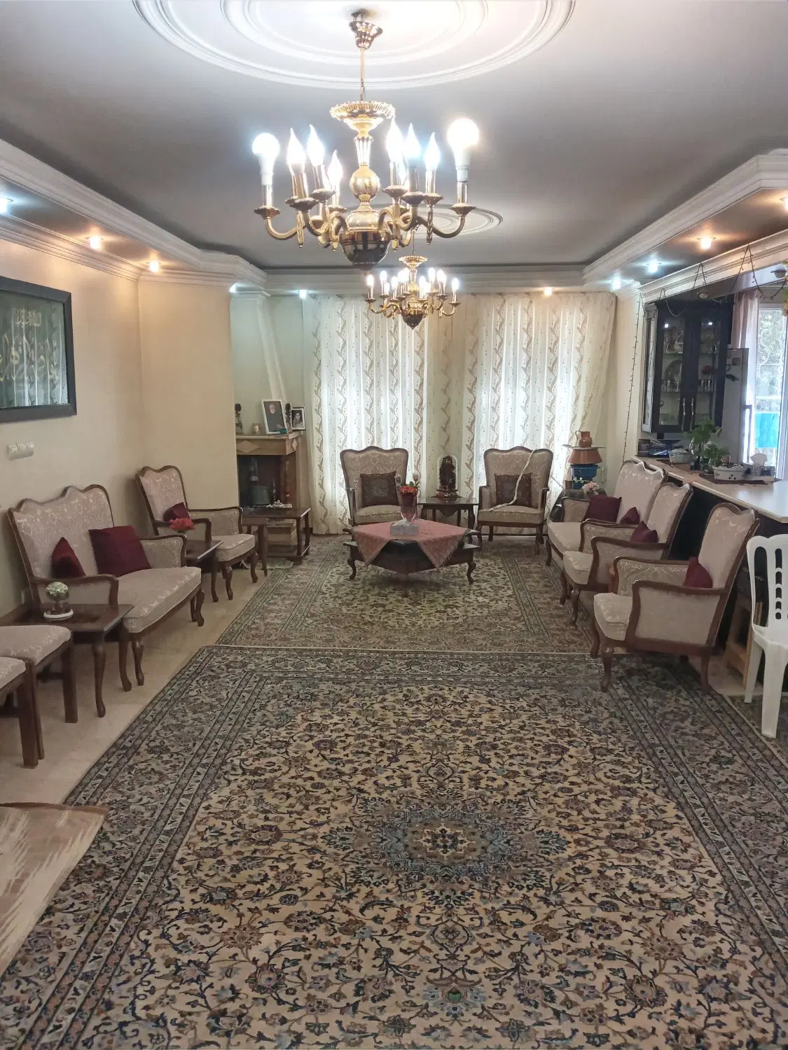 ۱۱۰ متر ۳ خ تکواحدی سالن پرده خور ایران زمین شمالی