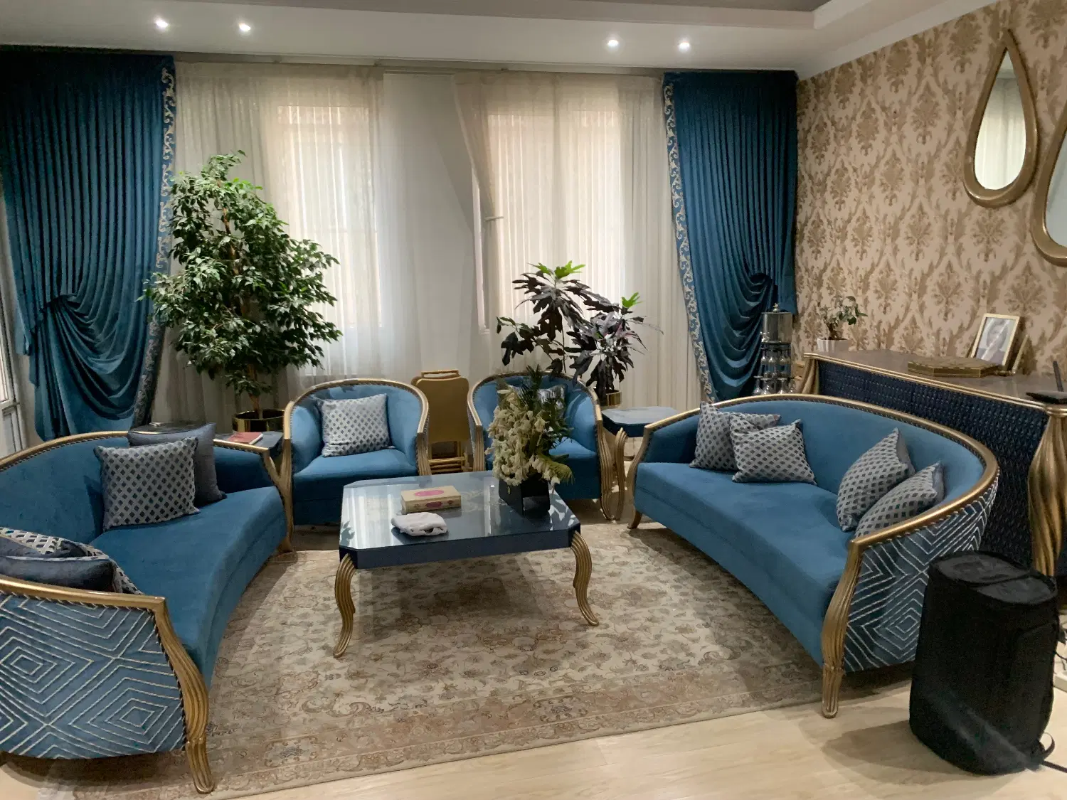 اپارتمان  اجاره ۱۴۰ متر سه خواب _ سعادت اباد