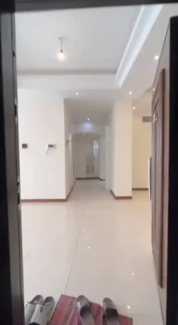 ۱۶۰ متر نوساز ۳ خواب اختیاریه ۲ پارکینگ