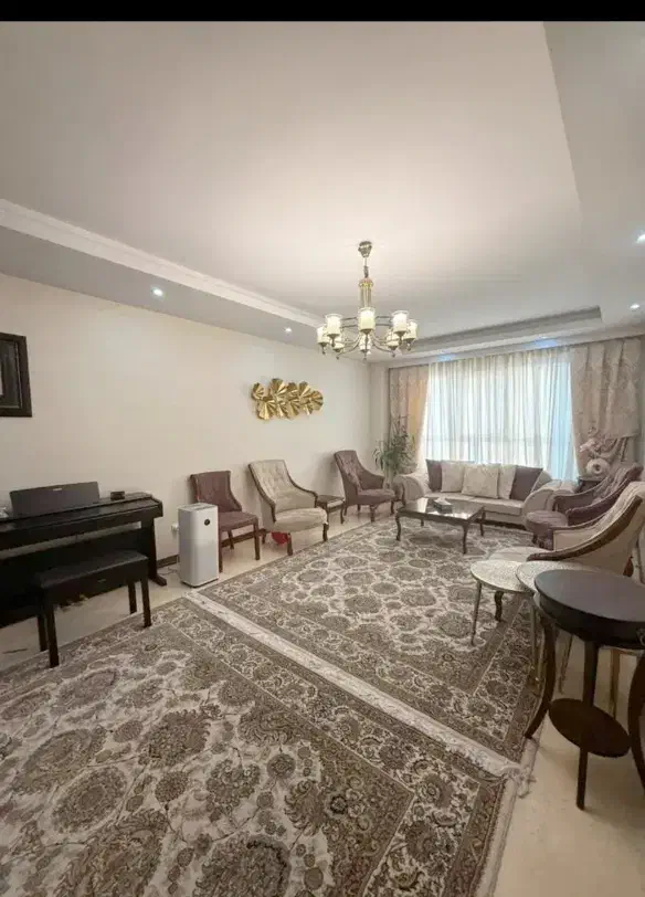 100متر_2خواب_مرزداران_سالن پرده خور_تراس دار