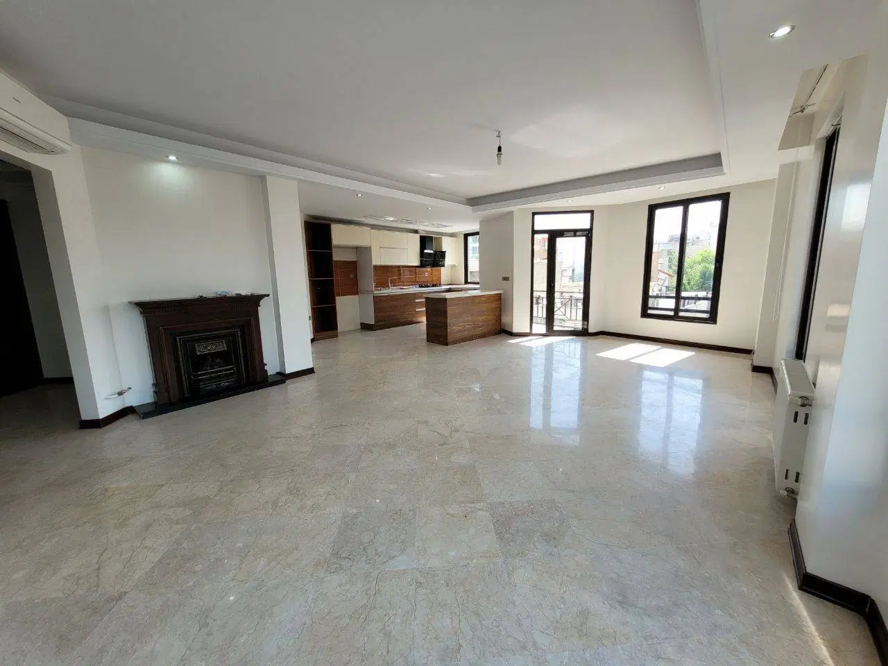 فرمانیه تاپ لوکیشن ۱۲۰متر ۲خوابه فول،لوکس