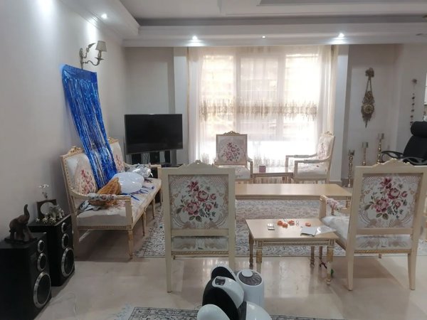 150متر 3 خواب  خیابان دربند( رهن کامل)