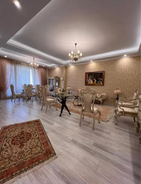 114متر 2پارکینگه بدون مشرف __