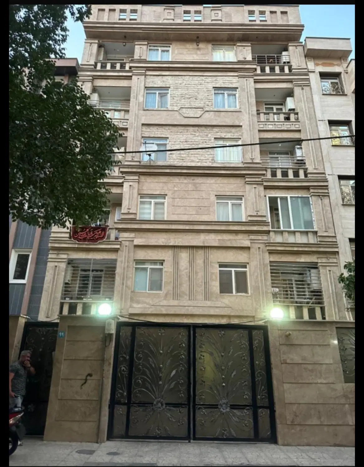 آپارتمان۶۱متری_تک خواب_۹ساله_خوش نقشه_مونسان