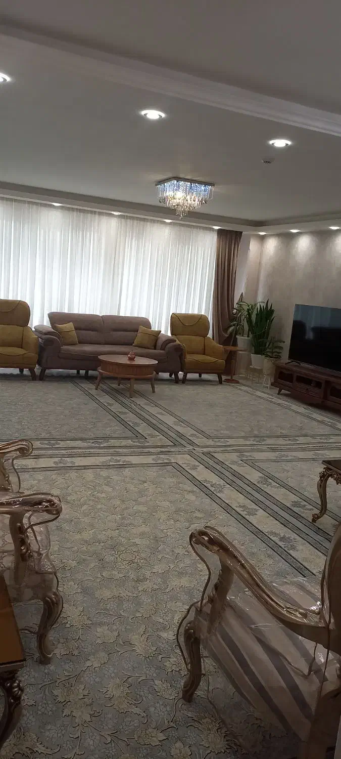 فروش آپارتمان ۱۱۱ متری فرهنگیان
