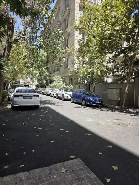 نگین الهیه_240متر_4خواب_14متر تراس مربع