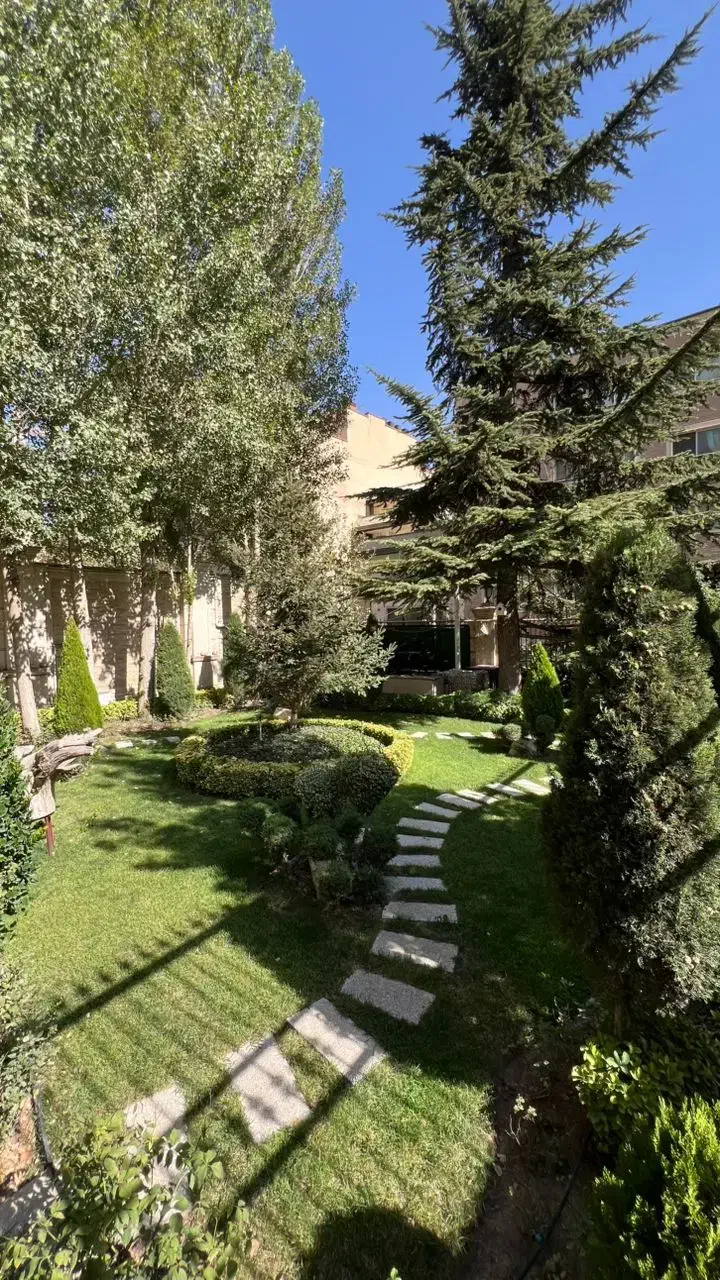 160 متر آپارتمان قدرالسهمی
