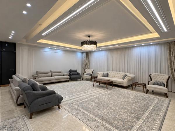 ۱۱۰متر _ گلشهر شمالی _ تک واحدی _ تخلیه