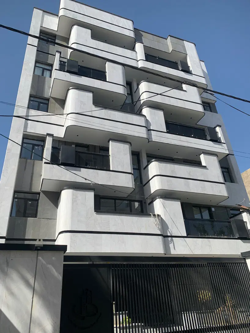 105 متر _نوساز سند دار _تاپ لوکیشن_ مینا