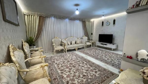 ۸۰ متری فول بازسازی طبقه اول پارکینگ اختصاصی