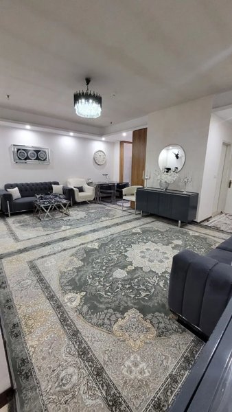 ۸۷ متری نوساز دولتخواه