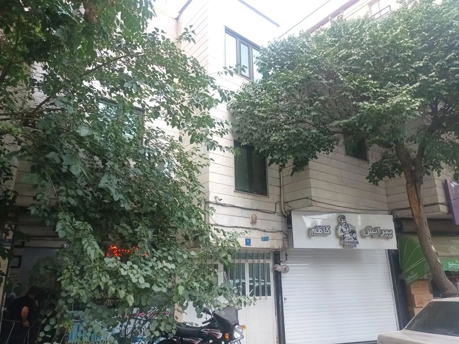 ۷۰ متر دربستی دوتا سوییت مجزا (تهران نو )