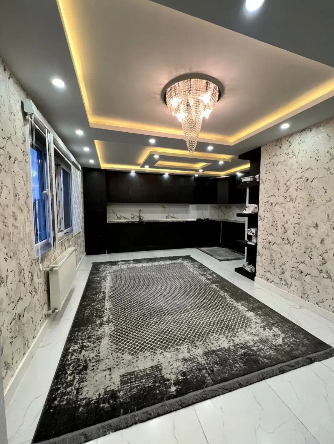 فروش تک واحدی ۱۶۰ متری
