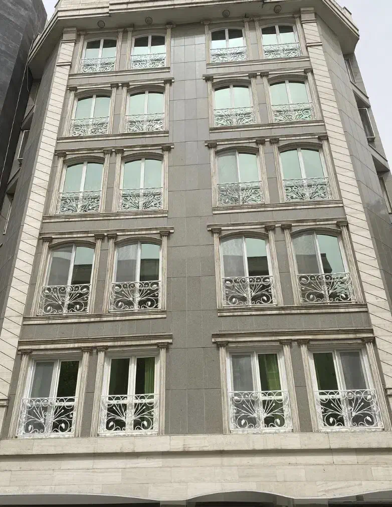 ۱۰۶ متر دروس