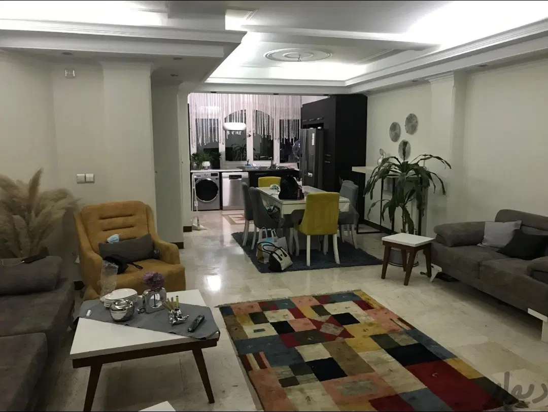 گیشا ۱۲۵ متری_ آسانسور و انباری_ ۳ خواب