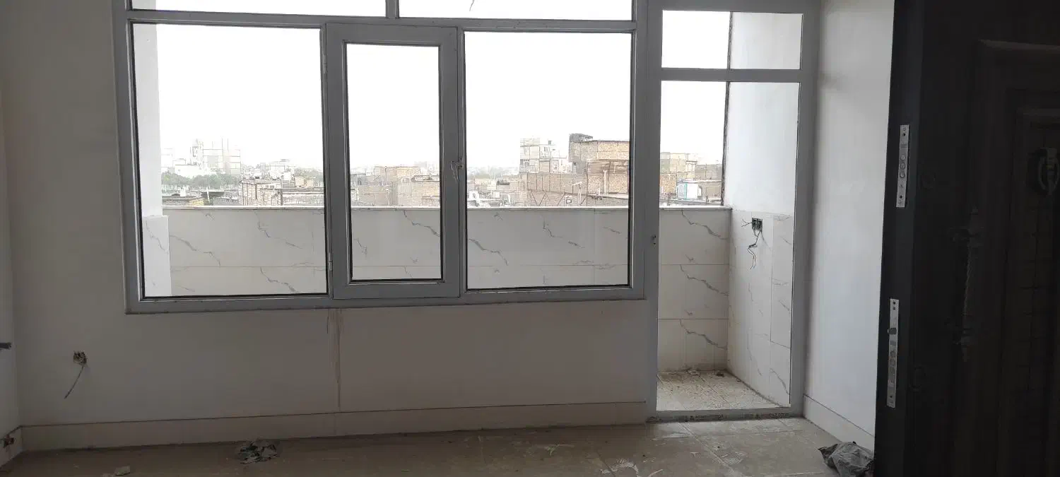 ااپارتمان 75متری نیمه کاره