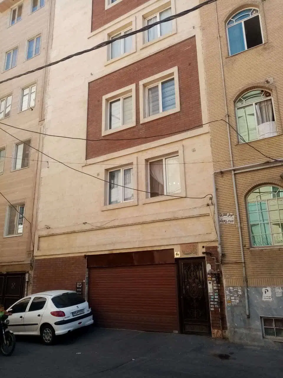 آپارتمان تک واحدی با کلیه امکانات