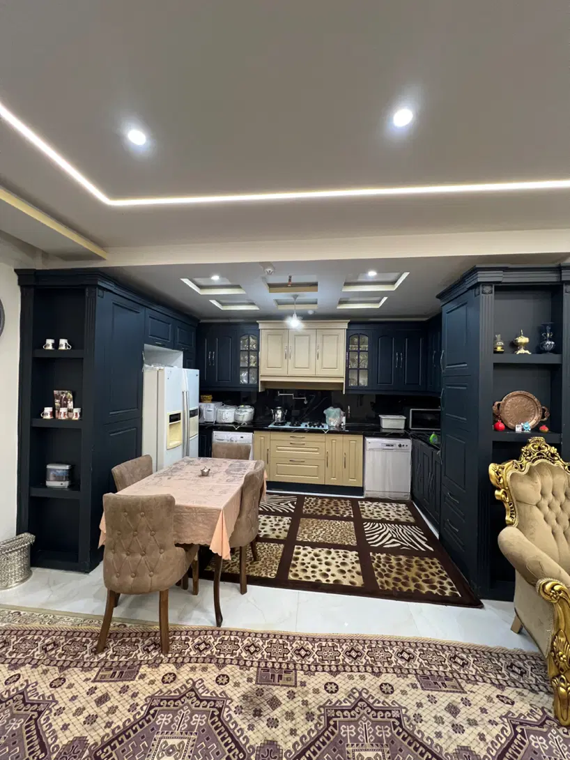 آپارتمان ۱۰۵ متری _ فیلتر جدا _ غرق نور _در حد صفر