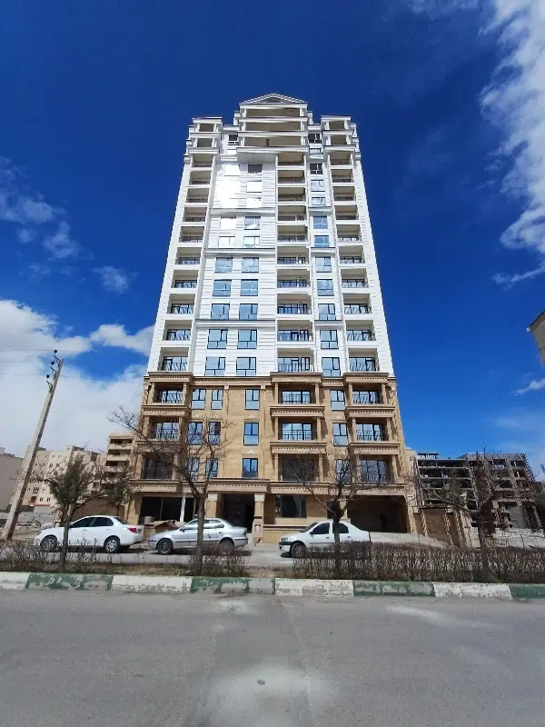۱۵۰ متر ۳خوابه رهن کامل تاپ لوکیشن منطقه