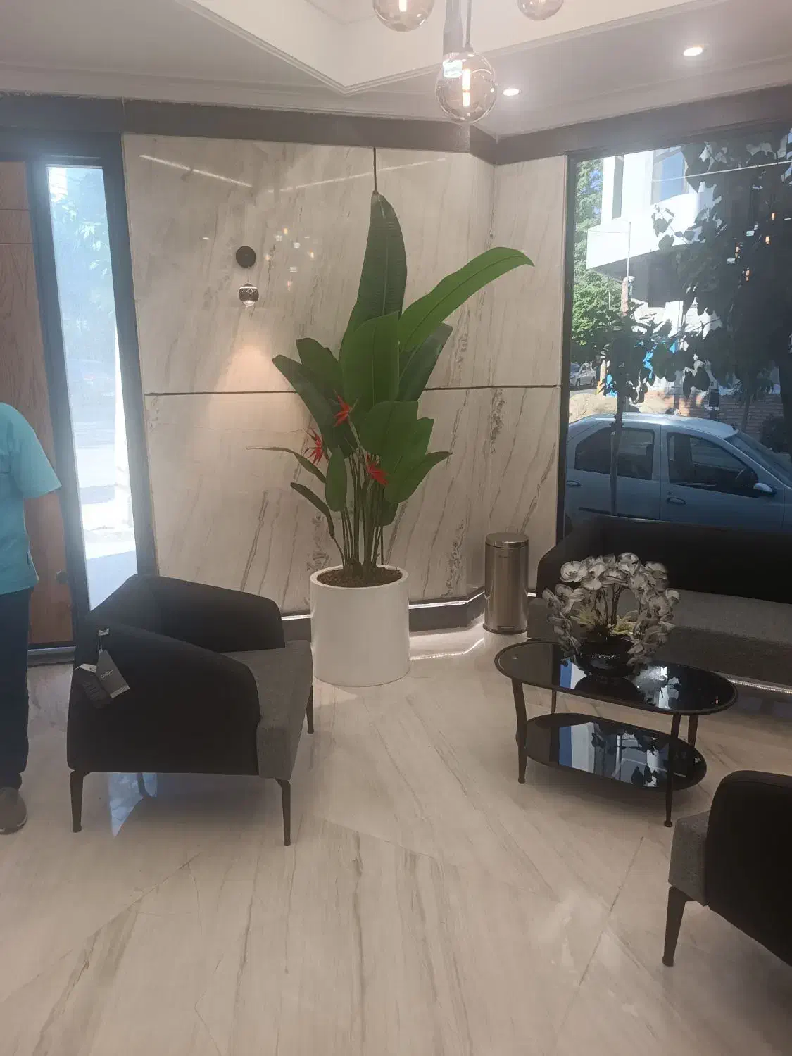اجاره واحد 120متری بهترین لوکیشن مرزداران