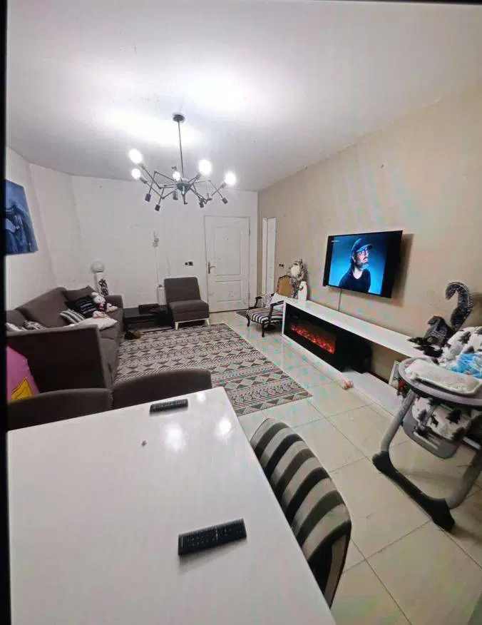 75متر پارکینگ (اختصاصی)اختر غربی تاپ لوکیشن