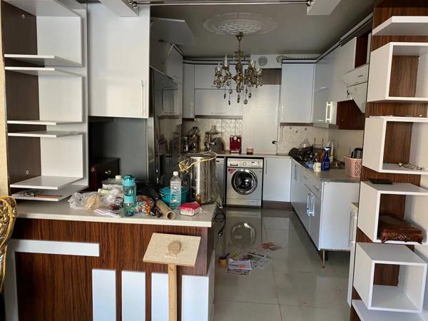 رهن _بر خیابان ناسیونال طالقانی