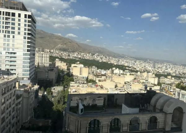 کامرانیه شمالی،۱۳۰متری، ۵ساله
