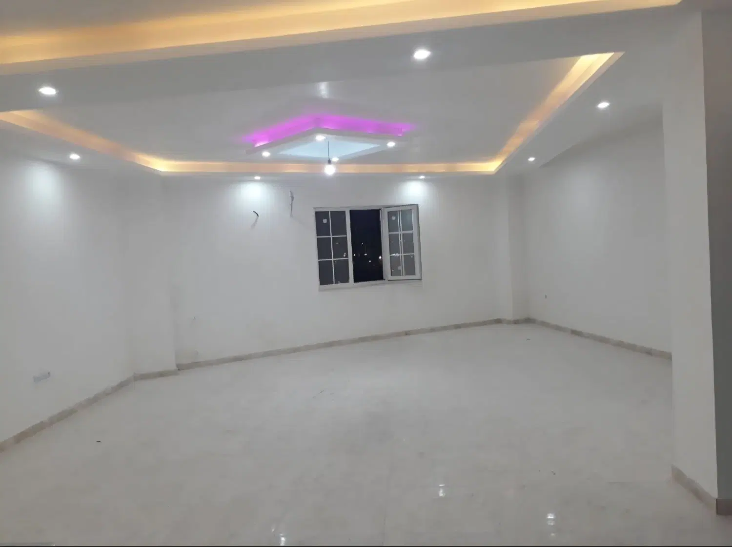 واحد120متری پارکینگ اختصاصی _تختی _